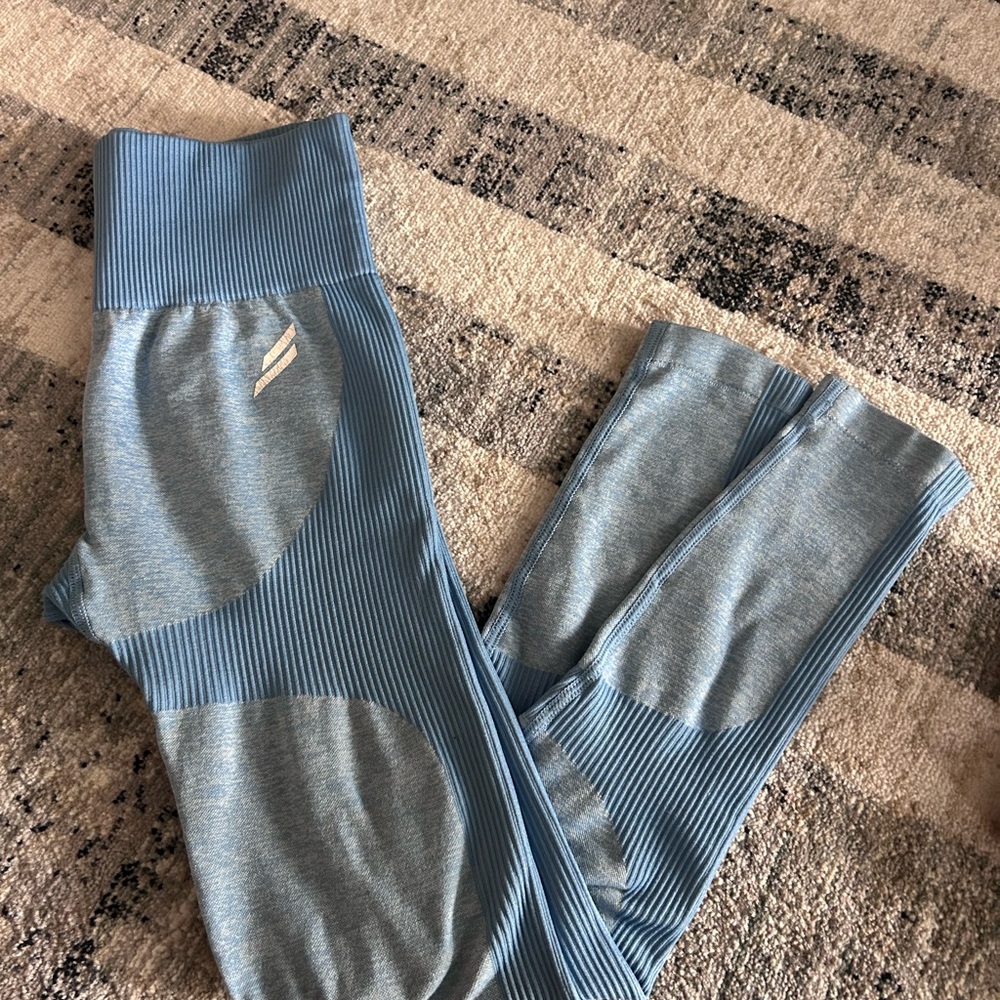 DOYOUEVEN Blue Leggings